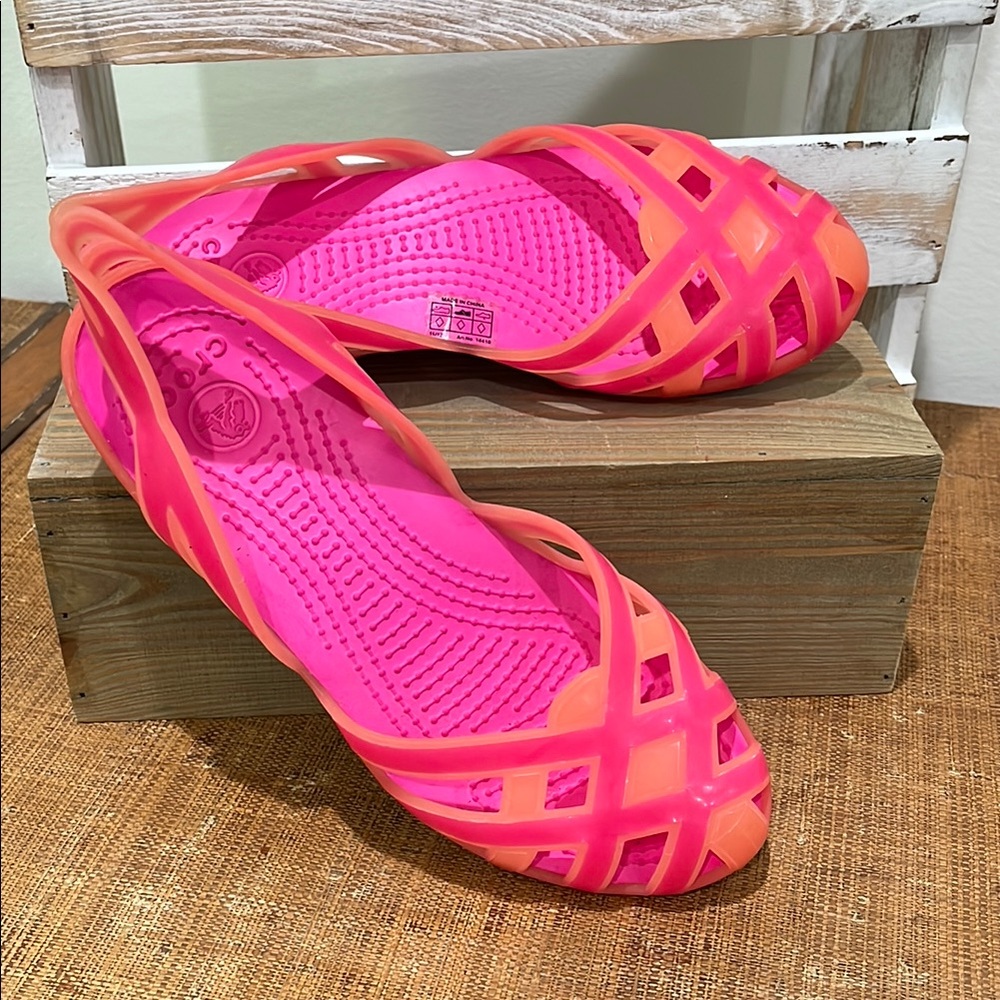 CROCS Girl’s Vibrant Pink and Orange Flats